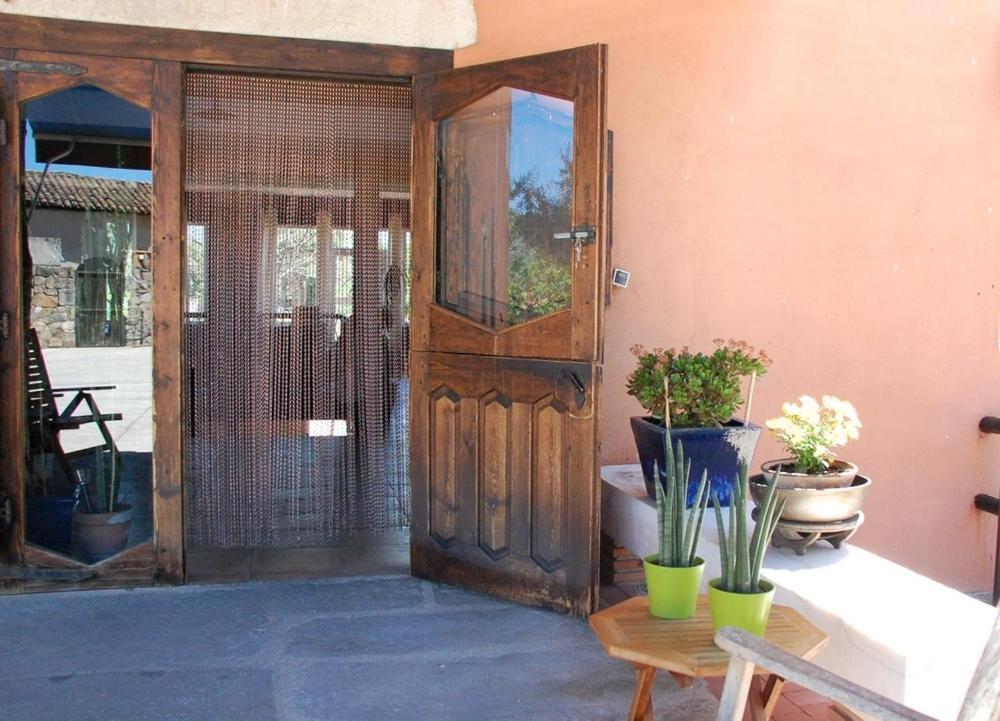 Posada Tresmentiras Aldeanueva del Camino Exterior foto
